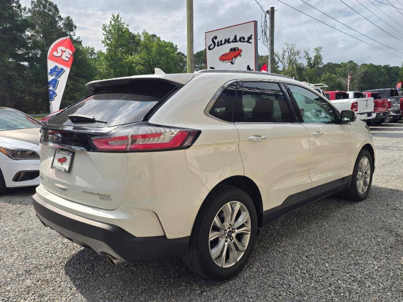 2020 Ford Edge Titanium