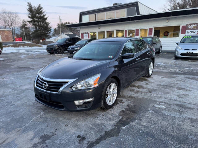 2013 Nissan Altima for sale at Nutfield Petroleum in Londonderry, NH