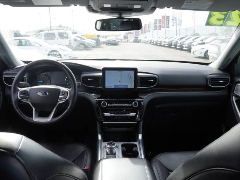 2023 Ford Explorer Limited