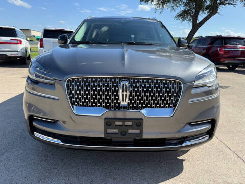 2022 Lincoln Aviator Standard