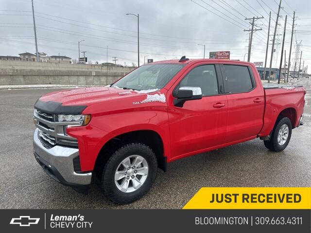 2021 Chevrolet Silverado 1500 LT photo 3