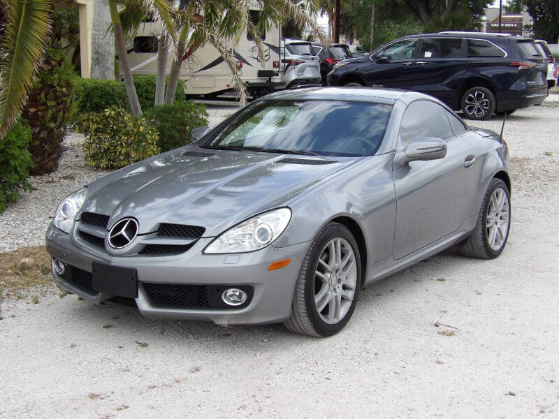 Used 2009 Mercedes-Benz SLK-Class SLK300 with VIN WDBWK54F59F193156 for sale in Fort Myers, FL