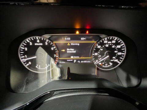 2025 Nissan Pathfinder SL