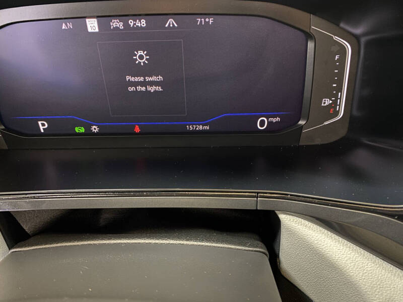 2024 Volkswagen Taos SEL 4Motion