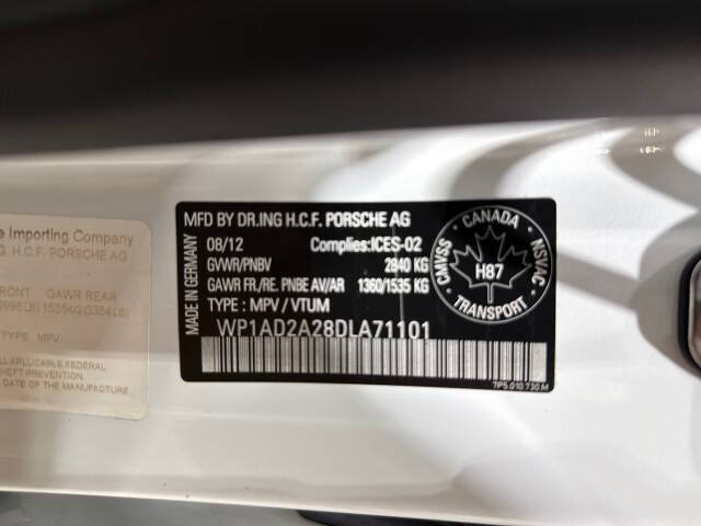 2013 Porsche Cayenne GTS