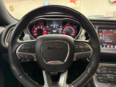 2016 Dodge Challenger SRT Hellcat
