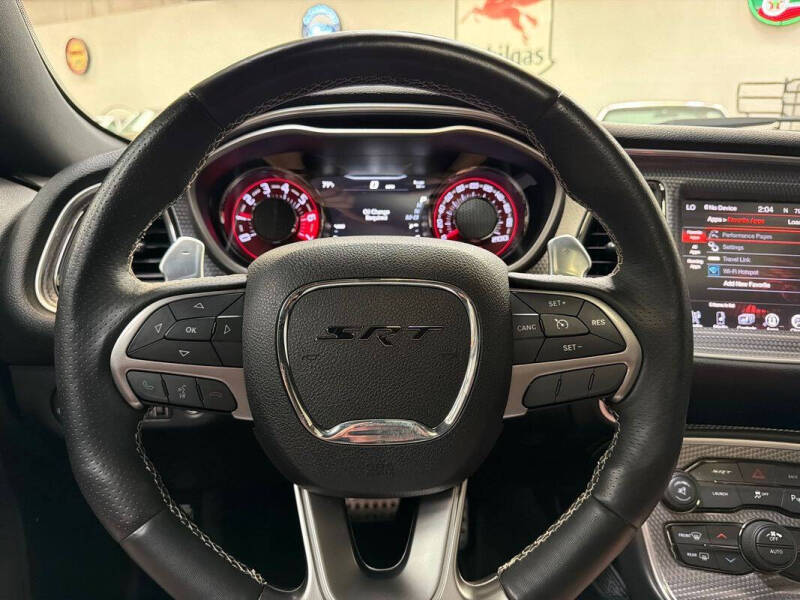 2016 Dodge Challenger SRT Hellcat
