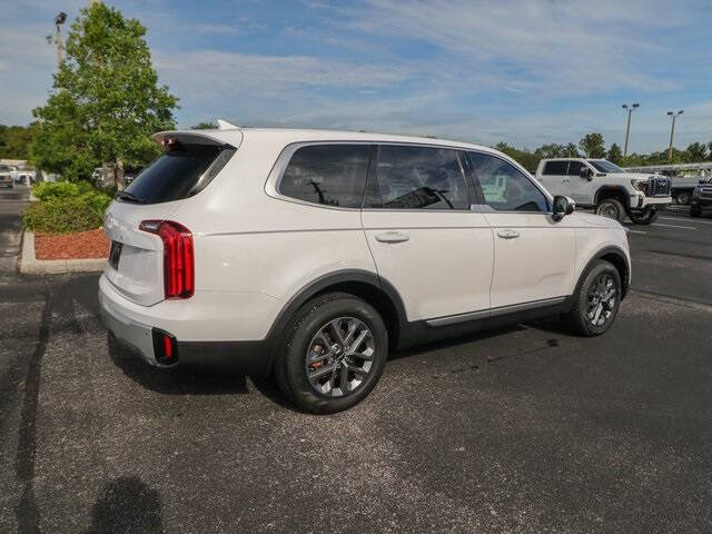 2024 Kia Telluride LX