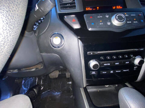 2014 Nissan Pathfinder SV