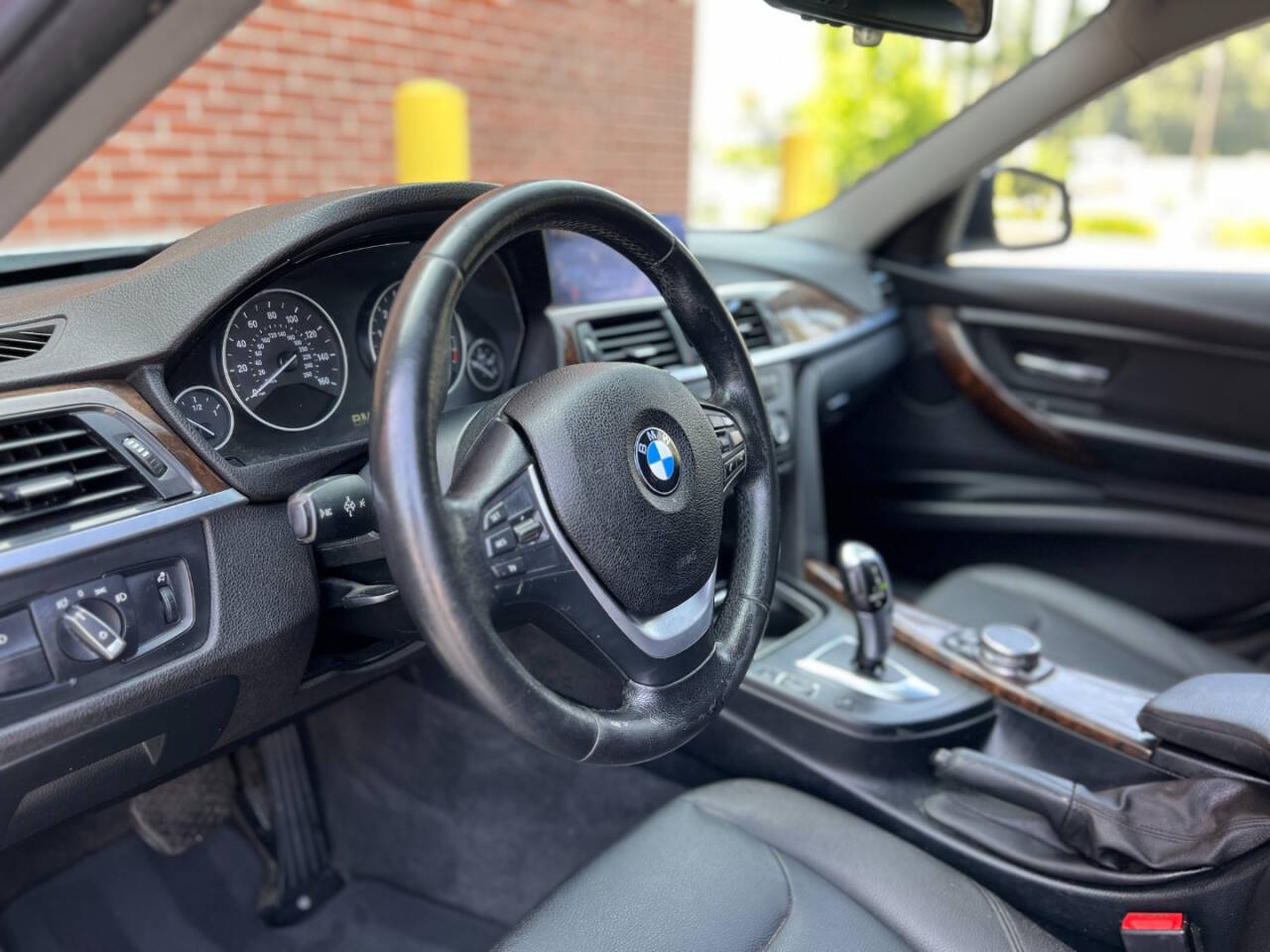 2015 BMW 3 Series for sale at R&G Auto Sales in Tujunga, CA