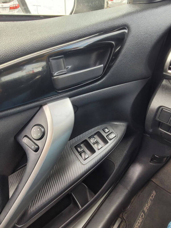 2019 Mitsubishi Eclipse Cross ES