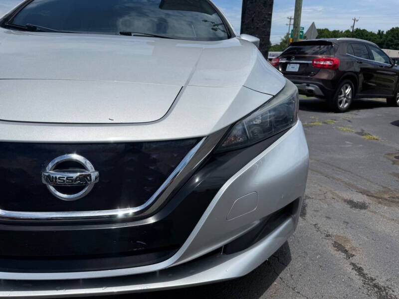 2018 Nissan LEAF SV