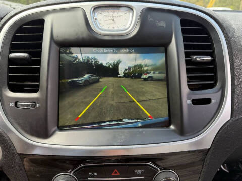 2017 Chrysler 300 Limited