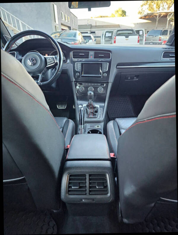 2015 Volkswagen Golf GTI