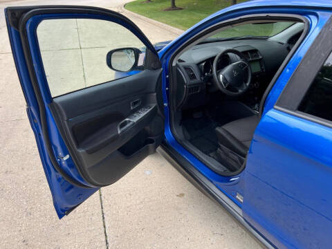 2019 Mitsubishi Outlander Sport ES