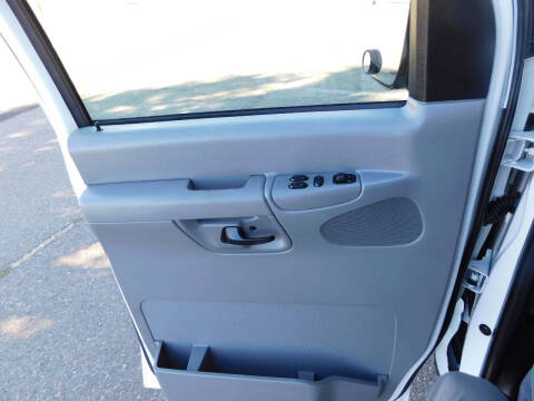 2008 Ford E-Series E-150