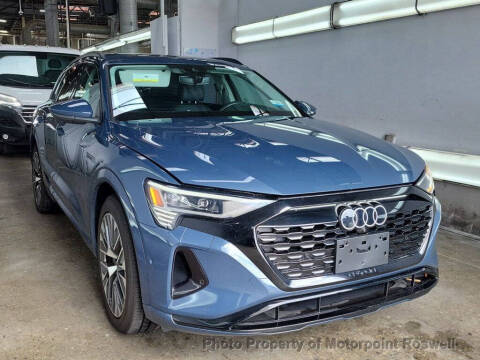 2024 Audi Q8 e-tron quattro Prestige