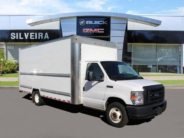 2018 Ford E-Series Chassis