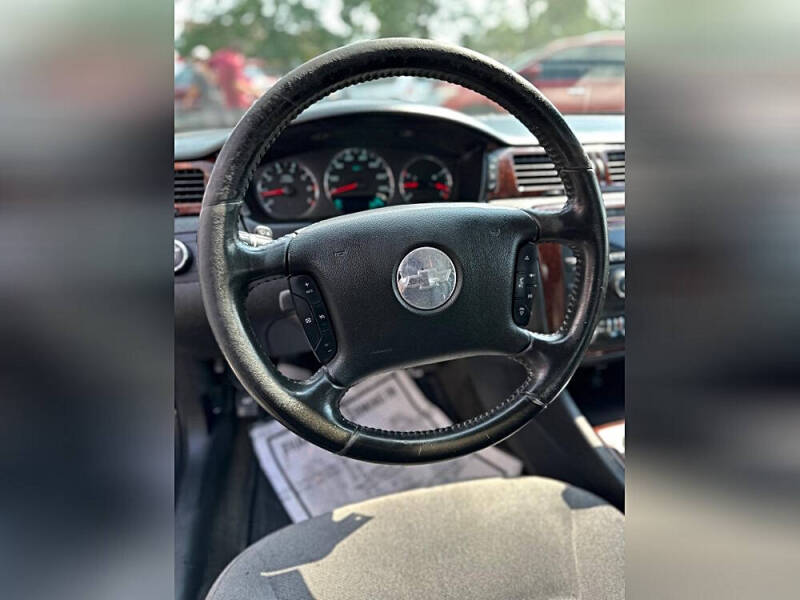 2011 Chevrolet Impala LT