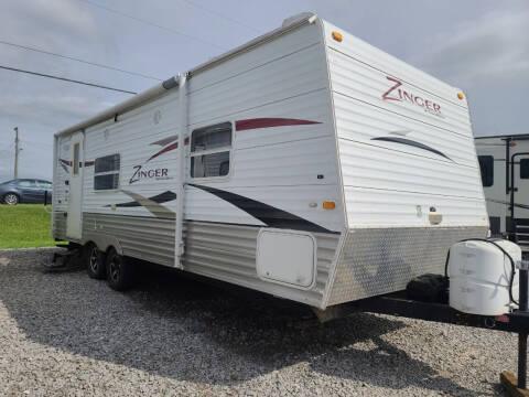2009 Crossroads Zinger ZT-250-RK for sale at Kentuckiana RV Wholesalers in Charlestown IN
