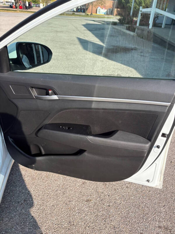 2020 Hyundai Elantra