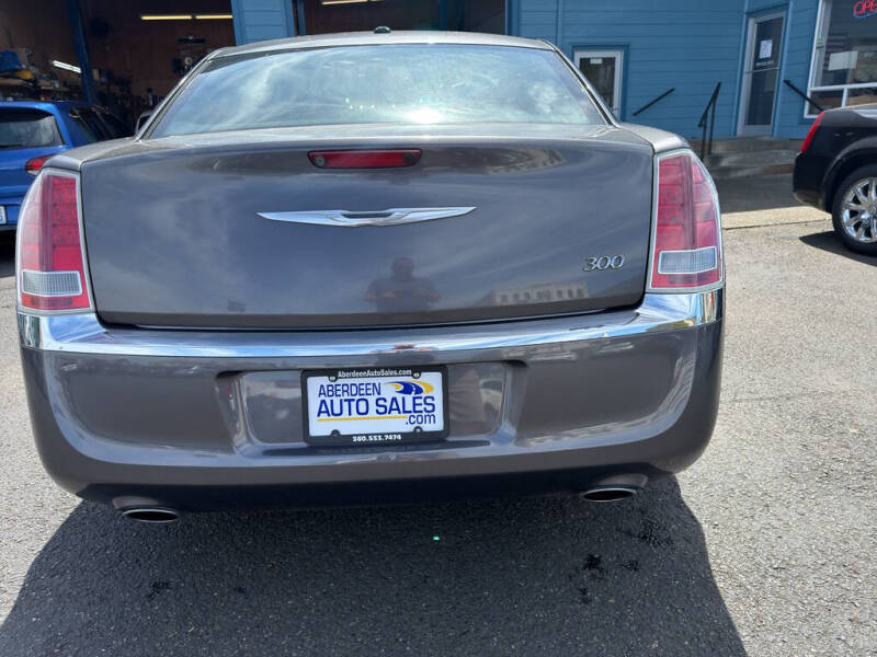 2014 Chrysler 300