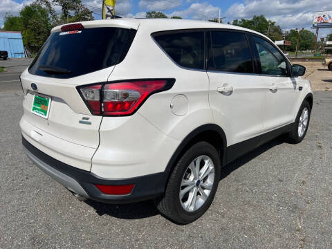 2017 Ford Escape SE