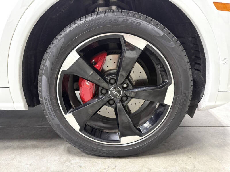 2020 Audi SQ5 3.0T quattro Prestige