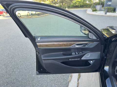 2017 BMW 7 Series 750i xDrive