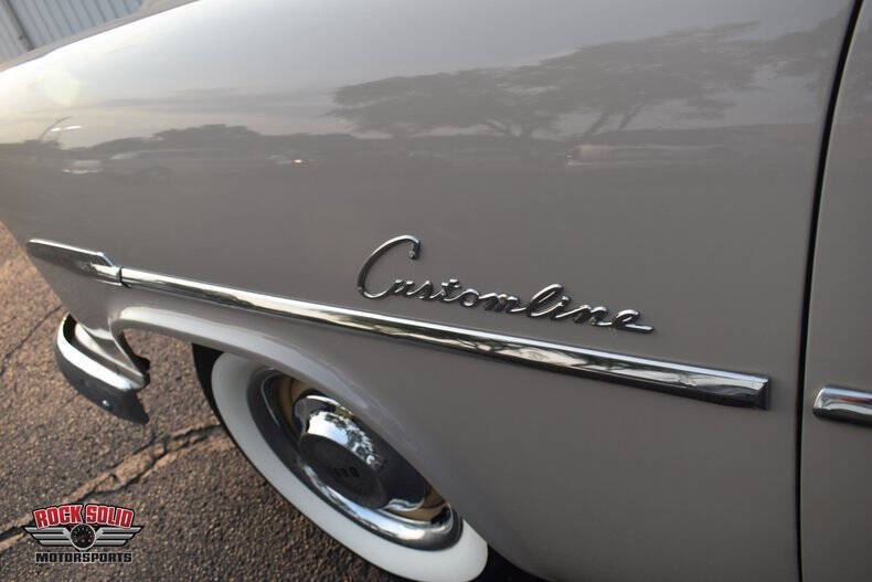 1952 Ford Customline