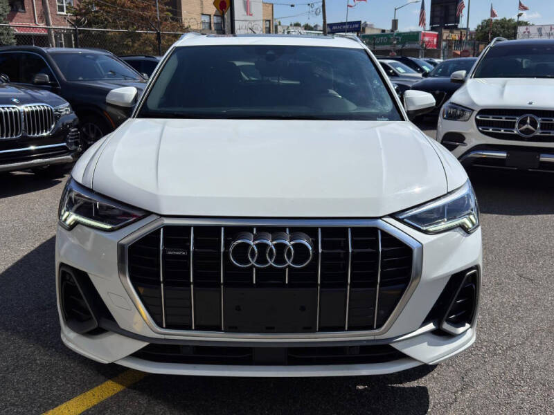 2023 Audi Q3 quattro S line Premium 45 TFSI