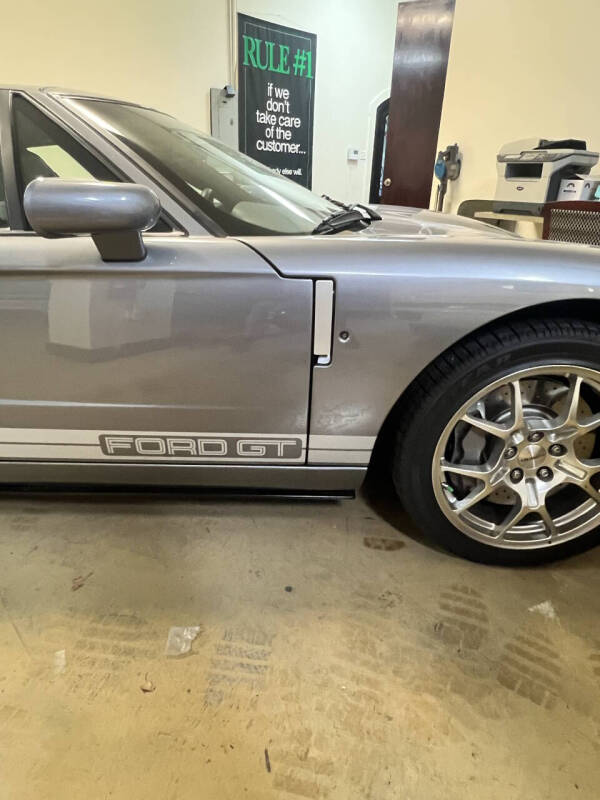 2006 Ford GT