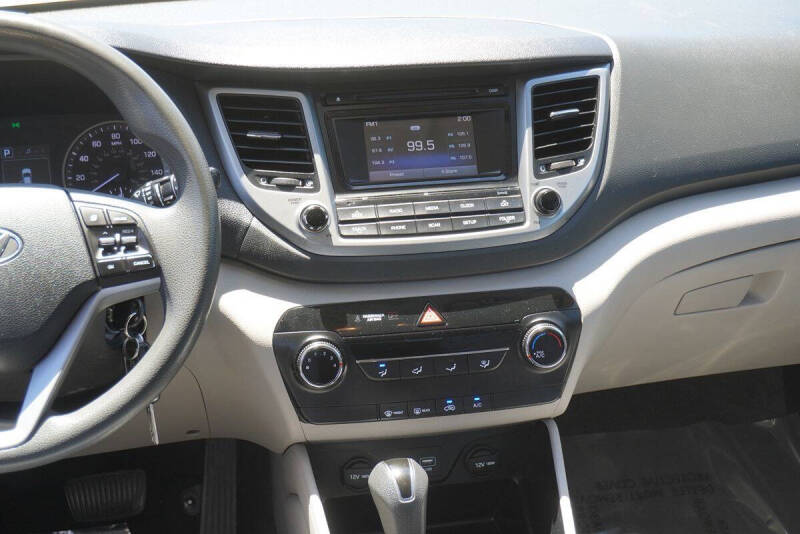 2017 Hyundai Tucson SE