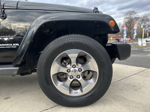 2016 Jeep Wrangler Unlimited Sahara