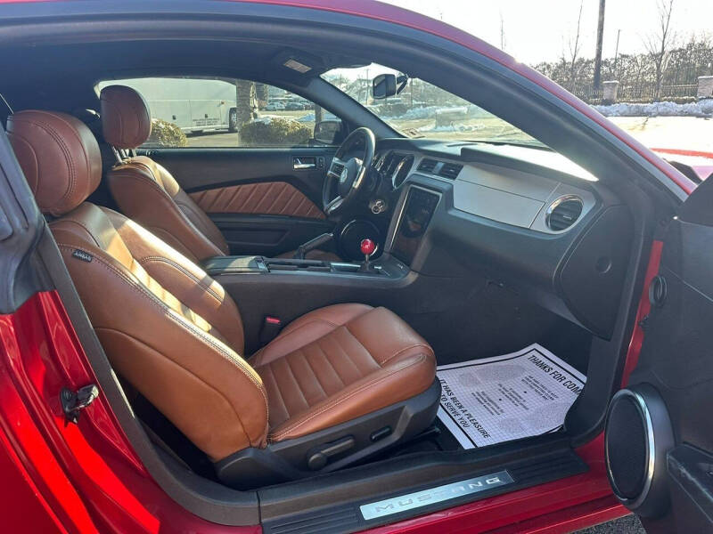 2013 Ford Mustang V6 Premium