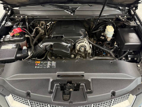 2013 Cadillac Escalade Platinum Edition