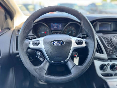 2014 Ford Focus SE