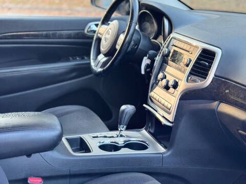 2011 Jeep Grand Cherokee Laredo