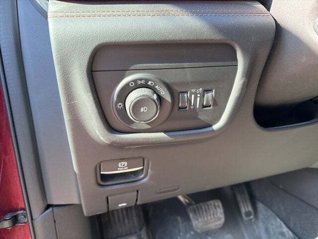 2022 Jeep Grand Cherokee Summit Reserve