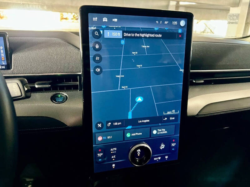 2022 Ford Mustang Mach-E Select