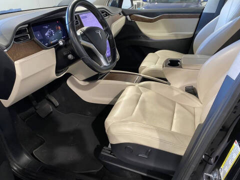 2017 Tesla Model X 75D