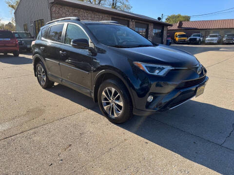 2017 Toyota RAV4 Hybrid XLE