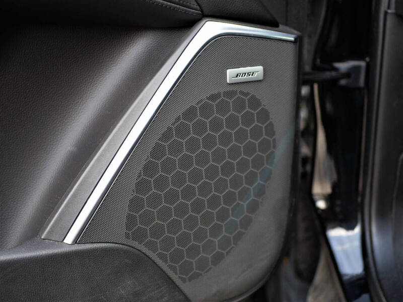 2020 Cadillac Escalade Premium Luxury