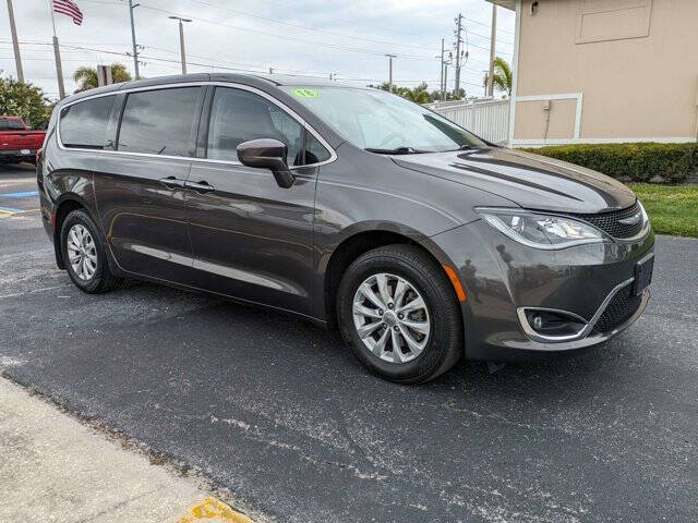 2018 Chrysler Pacifica Touring Plus