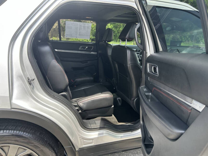 2018 Ford Explorer Sport