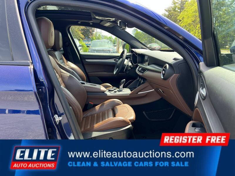 2019 Alfa Romeo Stelvio Ti