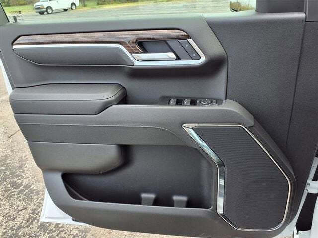 2026 GMC Sierra 1500 Elevation Standard