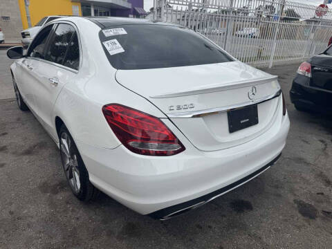 2016 Mercedes-Benz C-Class C 300 Luxury 4MATIC