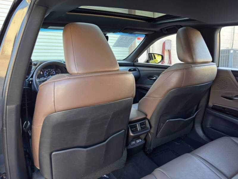 2022 Lexus ES 350