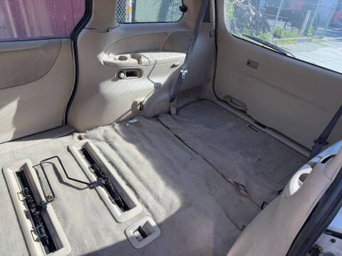 2006 Mazda MPV LX